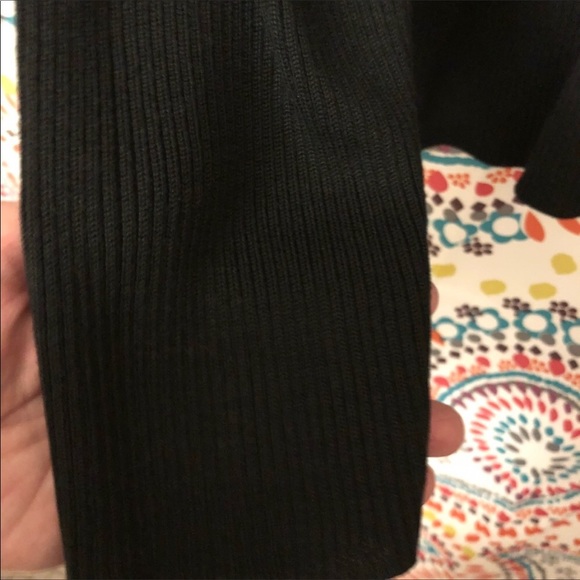 Black Sweater - Picture 5 of 7